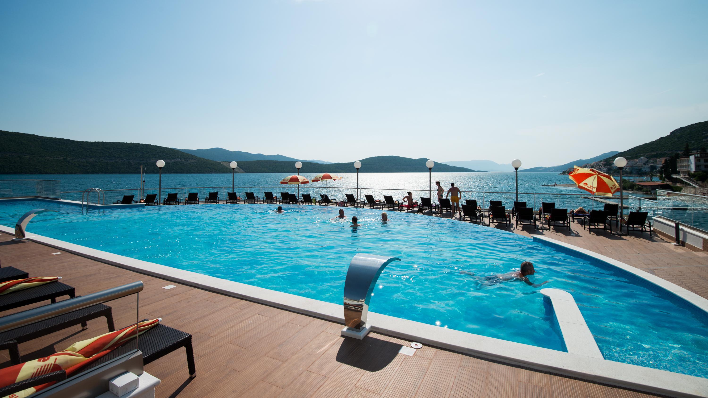 Hotel Sunce Неум Екстериор снимка