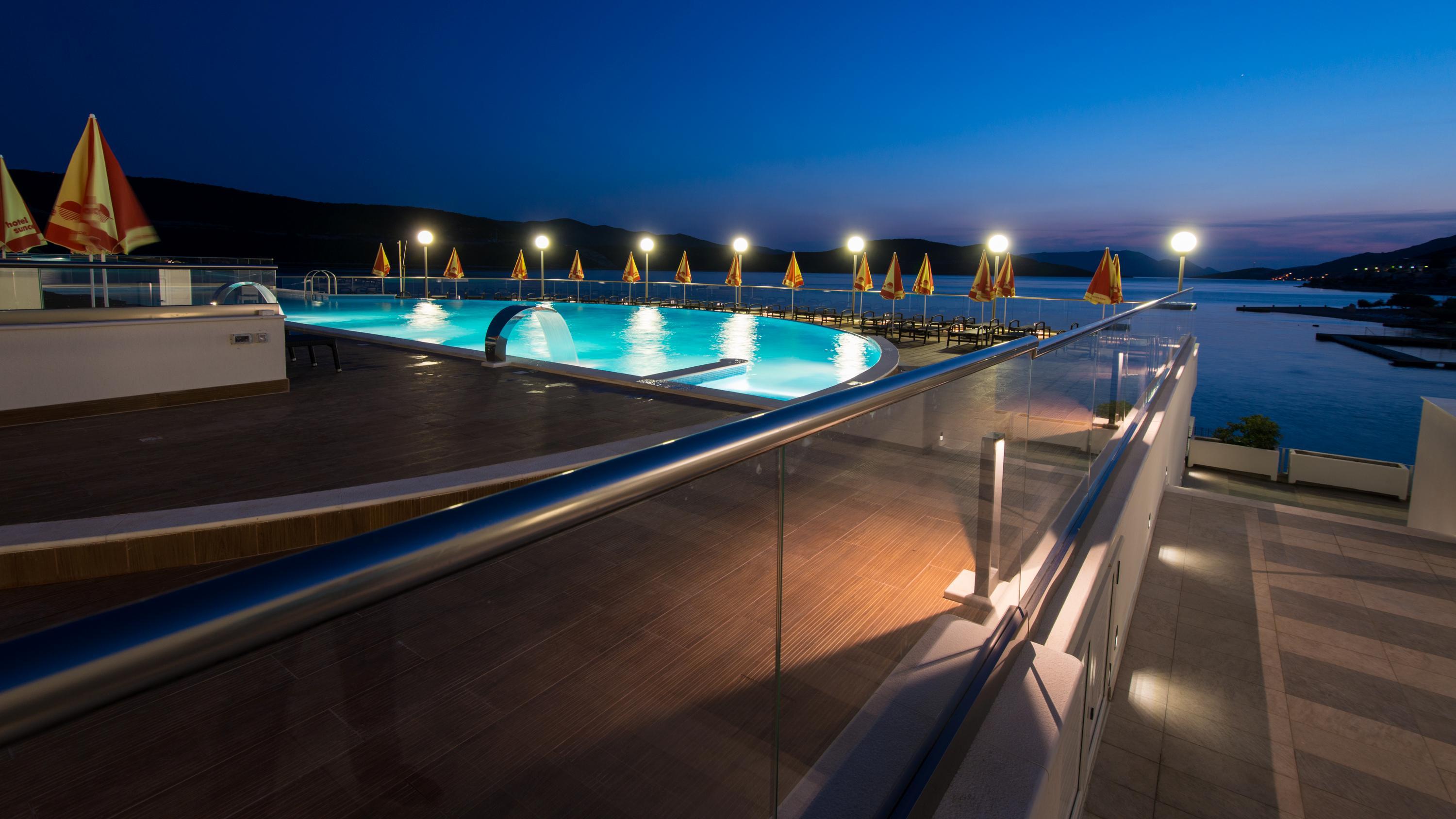 Hotel Sunce Неум Екстериор снимка