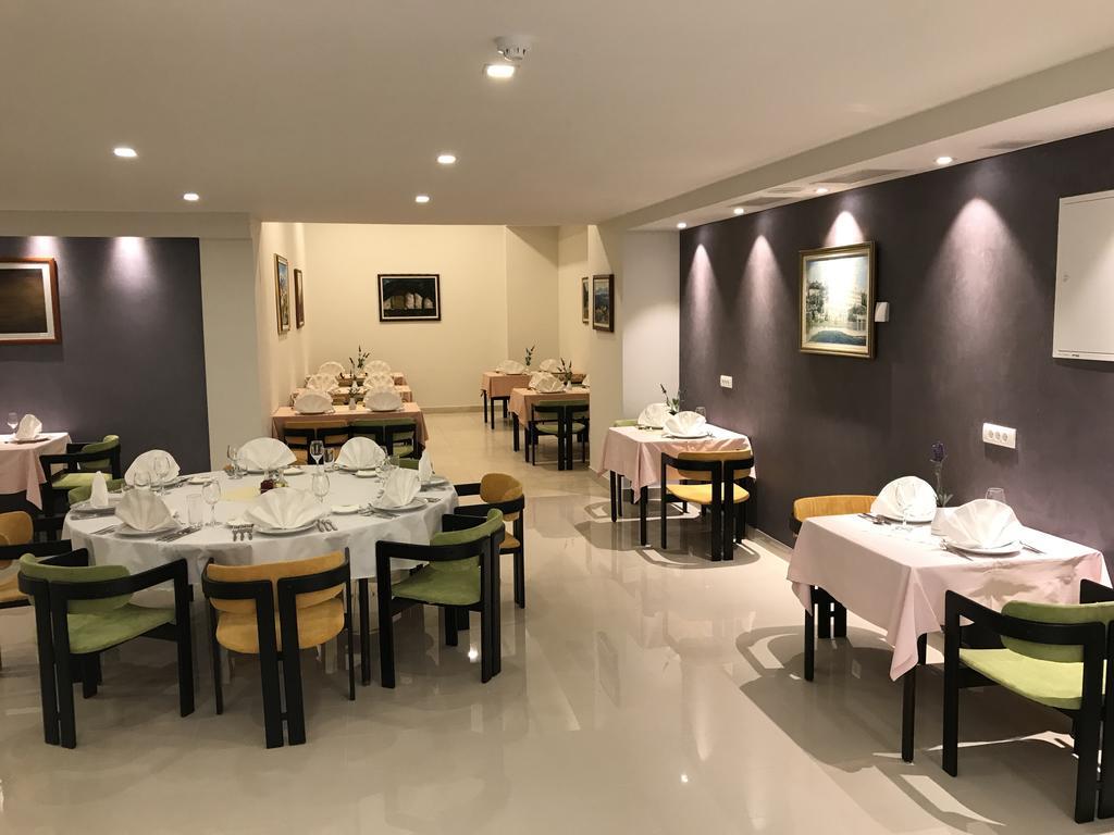 Hotel Sunce Неум Екстериор снимка
